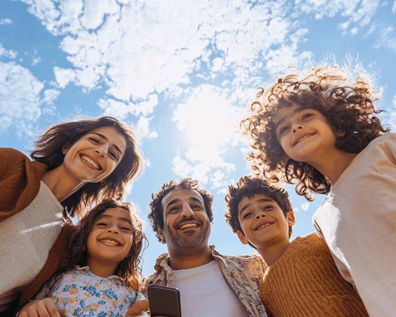 A family using the Klivvr app